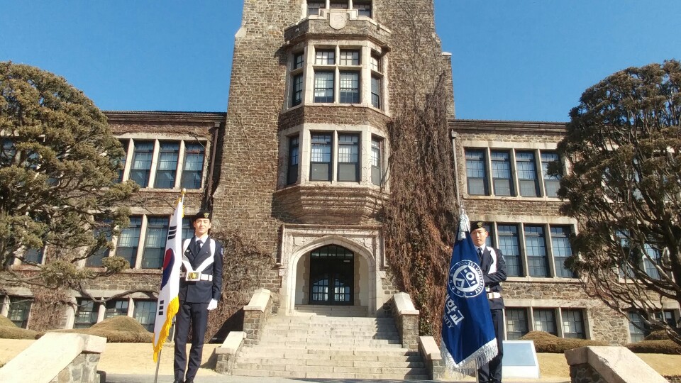 ROTC and artillery officer